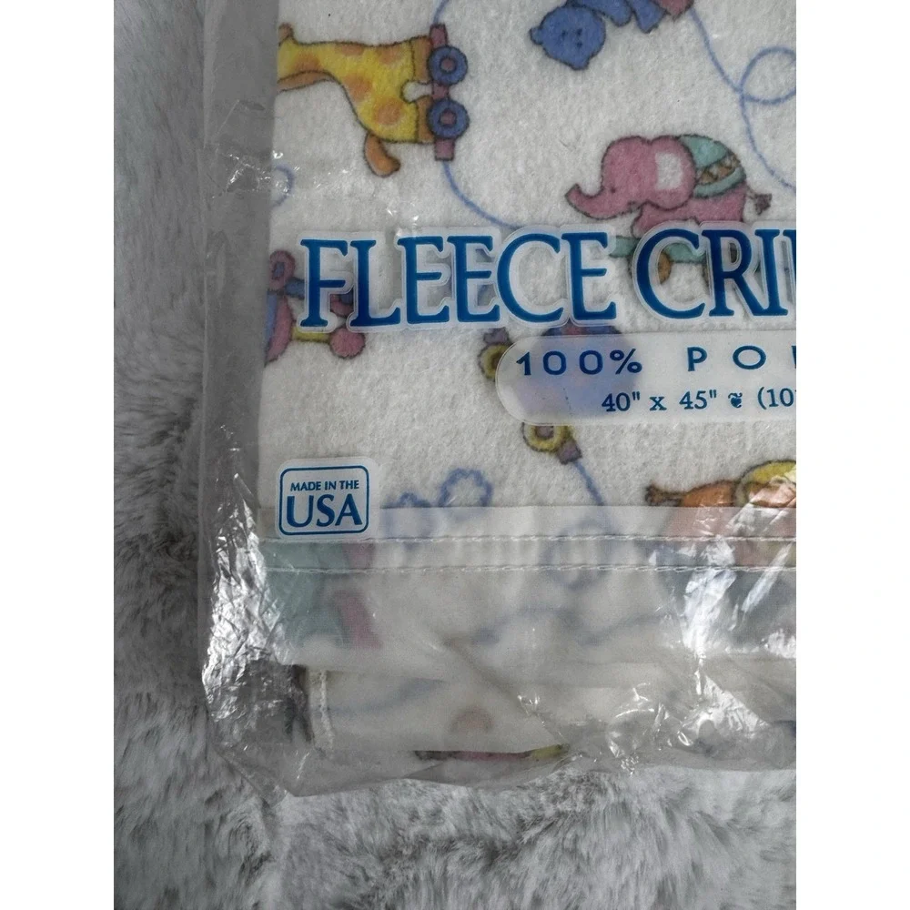 Vintage Owen Fleece Crib Blanket Unisex Receiving 40‎ x 45 USA Nursery Print